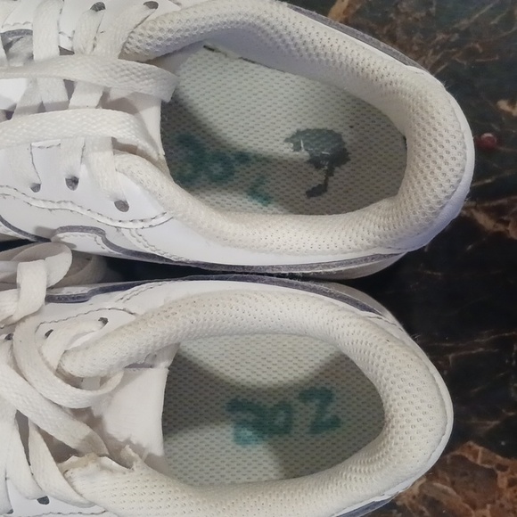 Nike Air Force 1 Low 07 Streetwear/Lifestyle Shoes Size 12C Unisex - Picture 8 of 10